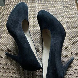 Vintage Isaac Mizrahi Black Suede Pumps. Size 8.5 - image 1